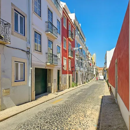 Like A Typical Portuguese House With Private Patio