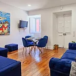 Like A Typical Portuguese House With Private Patio * リスボン