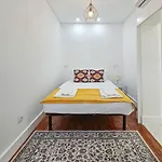 Like A Typical Portuguese House With Private Patio * リスボン