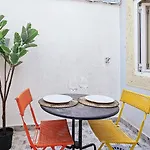Like A Typical Portuguese House With Private Patio *