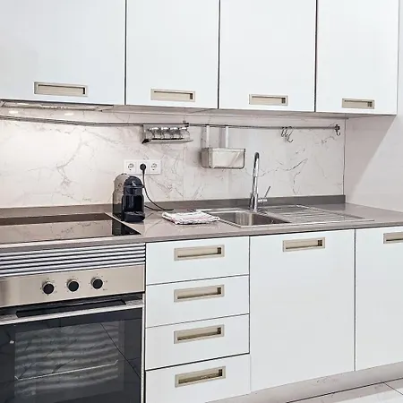 Like A Typical Portuguese House With Private Patio