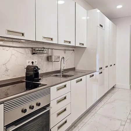 Like A Typical Portuguese House With Private Patio Apartament Lizbona